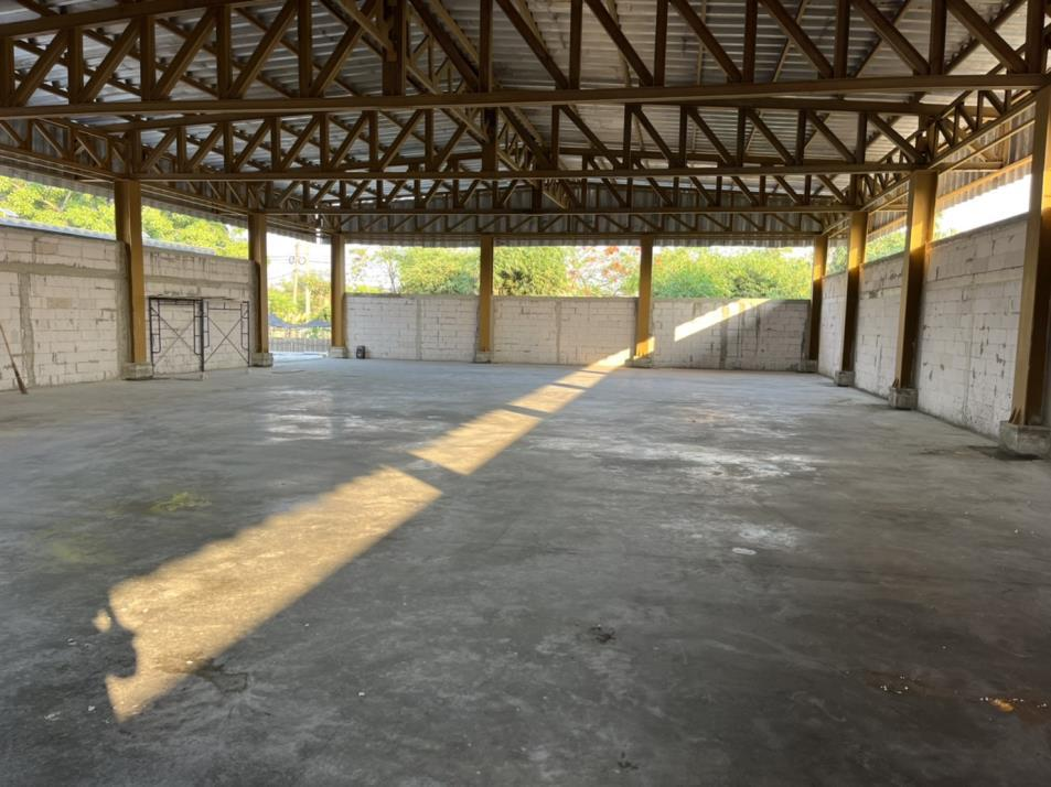 งานอาคารอเนกประสงค์